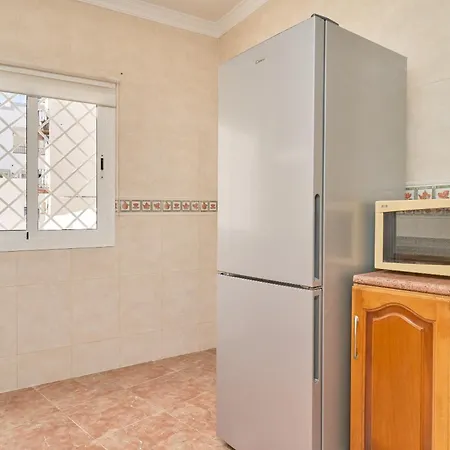 Casa En Bajo Cerca Del B. De Europa *